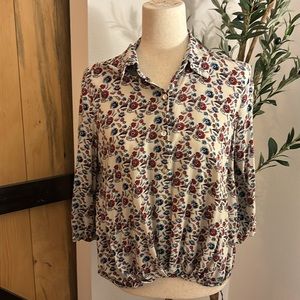 Button up floral with collar size small